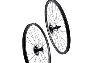 Hunt 25 Carbon Gravel X-Wide Hunt 25 Carbon Gravel X-Wide