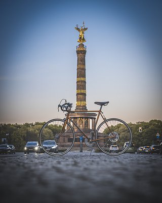 Der Renner der Woche in seiner natürlichen Umgebung – als Fixie-Fahrer entfernte BerlinerKette später die Schutzbleche