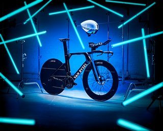 Als TT-Bike kommt das Van Rysel XCR Dura Ace Di2 zum Einsatz.