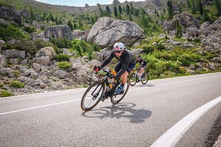 Dir Abfahrt vom Passo Valparola ist durchgängig gut geteert und richtig schnell