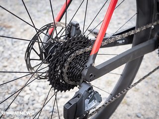 SRAM Force eTap AXS Wide-10