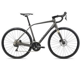 Orbea Avant H30-D mit Shimano 105 2x11-Gruppe