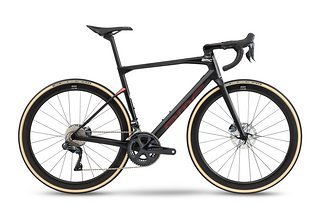 Roadmachine 01 FOUR mit Ultegra Di2 für 6.799 €