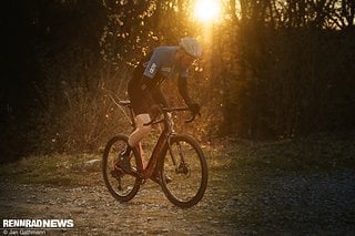 Wir konnten das Giant Revolt X an zwei Tagen mit auf Gravel Trails im Bergischen Land nehmen.