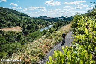 Mit dem Canyon Endurace lassen sich lange Touren ohne Rückenprobleme bewältigen