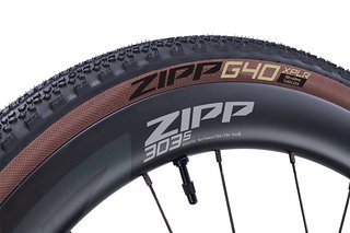 Der Zipp G40 XPLR ist Tubeless Ready und kann auf Hookless-Felgen wie den Zipp 303 S gefahren werden.