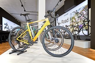 Cannondale Gravel Bikes in vielen Farben und Größen stehen bereit.