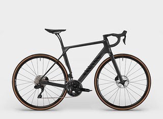 Canyon Endurace CF SLX 7 Di2 ist das Einstiegsmodell der CF SLX Variante