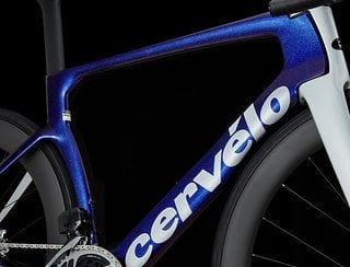 Das neue Cervélo S5 kommt in vier Varianten mit elektronischen Schaltungen von SRAM oder Shimano