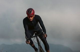 Der neue Lazer Vento KinetiCore ist der erste Rennrad Helm der Belgier mit der neuen Technik