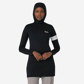 Das Rapha Women's Cycling Long Jersey reicht über Hüften und Gesäß.