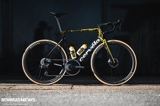 Auf diesem Rad hat der amtierende U23-Weltmeister Niklas Behrens vom Team Visma | Lease a Bike den knallharten Kurs von Paris Roubaix attackiert Auf diesem Rad hat der amtierende U23-Weltmeister Niklas Behrens vom Team Visma | Lease a Bike den knallharten Kurs von Paris Roubaix attackiert