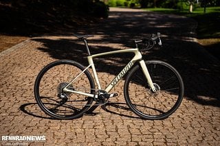 Specialized Roubaix SL8 Sport Apex