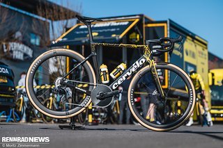Zum Vergleich das Arbeitsgerät von Wout van Aert: Grundsätzlich ist er ein ähnliches Setup gefahren, doch es gibt kleine Unterschiede. Zum Vergleich das Arbeitsgerät von Wout van Aert: Grundsätzlich ist er ein ähnliches Setup gefahren, doch es gibt kleine Unterschiede.