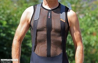 Assos NS Skin Layer Superleger für 85 €