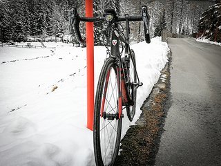 Mit starkem Lupine Scheinwerfer für das Wintertraining gerüstet