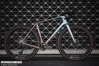 Insgesamt ist das Avona Callis gerade für ein Erstlingswerk ein ziemlich gelungenes Rad, das von Allroad bis Gravel Race ziemlich viel beherrscht und sich keine gravierenden Schwächen leistet