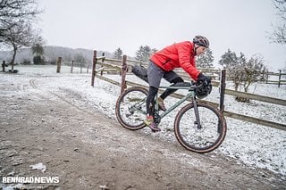 Winterjacken mit Füllung wirken angemessen