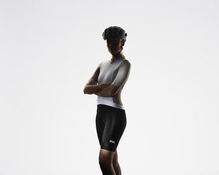 POC Road25 WsCadenceJersey WsCadenceBibshorts 72dpi POC Road25 WsCadenceJersey WsCadenceBibshorts 72dpi