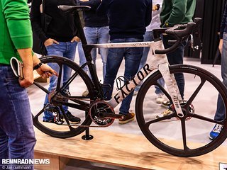 Bei diesem Factor Outro VAM Aero-Rennrad handelt es sich aber um eine einmaliges Sondermodell für einen Shop.