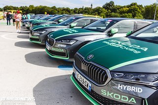 Hauptpartner Skoda war mit einer riesigen Flotte vor Ort.