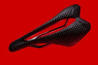 In der neusten Ausführung soll der Selle Italia SLR Carbon 3D wieder Marktführer werden