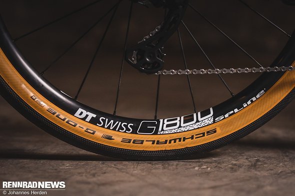 ... wie auf den Craft Bike Days mit dem Schwalbe G-One auf DT Swiss G1800 Gravel-Laufrädern demonstriert ... wie auf den Craft Bike Days mit dem Schwalbe G-One auf DT Swiss G1800 Gravel-Laufrädern demonstriert