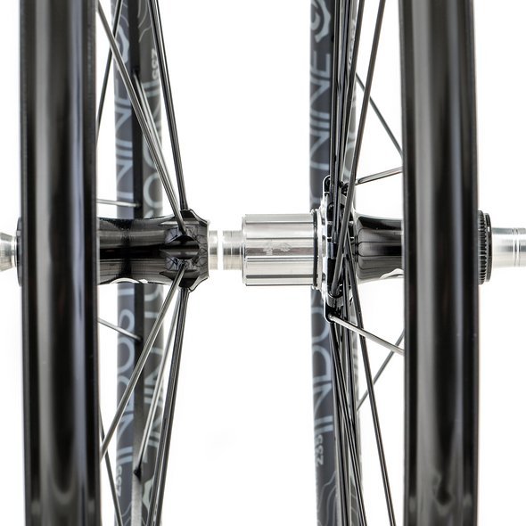Industry9 Ultra Light CX 235 TRA 650B Industry9 Ultra Light CX 235 TRA 650B