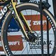 32 mm-Reifen scheinen ins S5 gerade so hineinzupassen. Der Vittoria Corsa Pro in dieser Ausführung war eine sehr beliebte Wahl bei Paris Roubaix 2025.