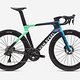 Das neue Van Rysel RCR-F wurde bei der Teampräsentation von Decathlon AG2R zum ersten Mal offiziell vorgestellt