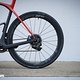Für die neue Generation von Rennrädern mit Reifenfreiheit bis 32 mm oder mehr – 38 mm sind es beim Domane – ist der Laufradsatz gemacht
