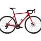 Colnago V4 – das Competition Rennrad übernimmt viele Eigenschaften des V4RS, wird aber bereits ab 4.730 € (UVP) angeboten.