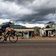 Auf seiner Kap-zu-Kap-Rekordfahrt fuhr Jonas ein Titan-Rennrad von Curve mit Bikepacking-Taschen von Ortlieb – auf dem Ironman360 wird er ein Floß mit wassserdichten Taschen zum Schwimmen einsetzen