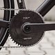 Das Gemini-Kettenblatt aus Carbon, und die Kurbeln wurden ebenso von Lack befreit.