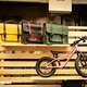Laufrad von Rascal und passende Bike Office Bags für die stilbewussten Eltern.