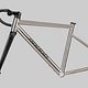 Ganz auf Gravel und Bikepacking scheint die Geometrie des Radon Titan-Bikes ausgelegt.