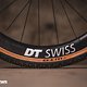 Eher für schnelle Graveltouren sind die leichten DT Swiss ERC 1100 Dicut-Laufräder