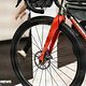 Das Erdgeschoss Komplettbike kommt laut DT Swiss auf 9,5 kg in diesem Aufbau.