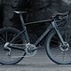 Corratec CCT EVO ULTRA: In schlichtem Schwarz, einer der vier möglichen Farboptionen, präsentiert Corratec sein auf 34 Stück limitiertes Highend-Rennrad.