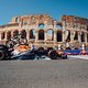 Ein Rennrad auf dem Rücken eines Formel-1 Wagens? Gabs beim Giro d&#039;Italia.