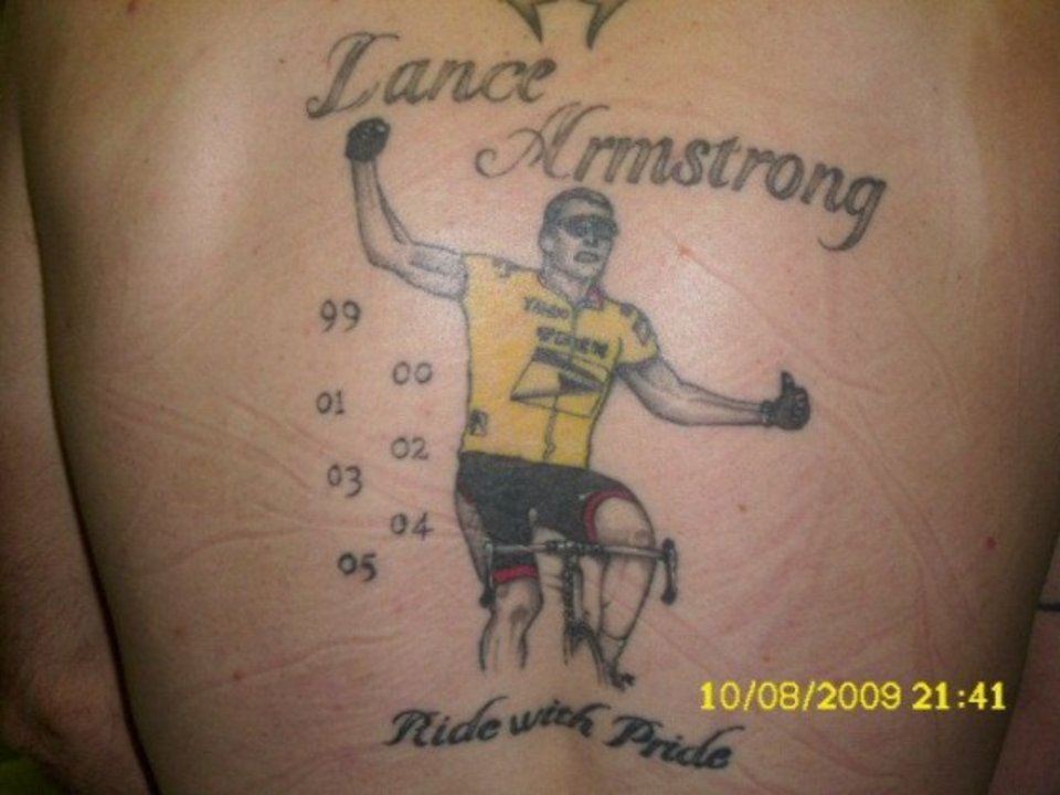 Foto Lance Armstrong Tattoo RennradNews.de